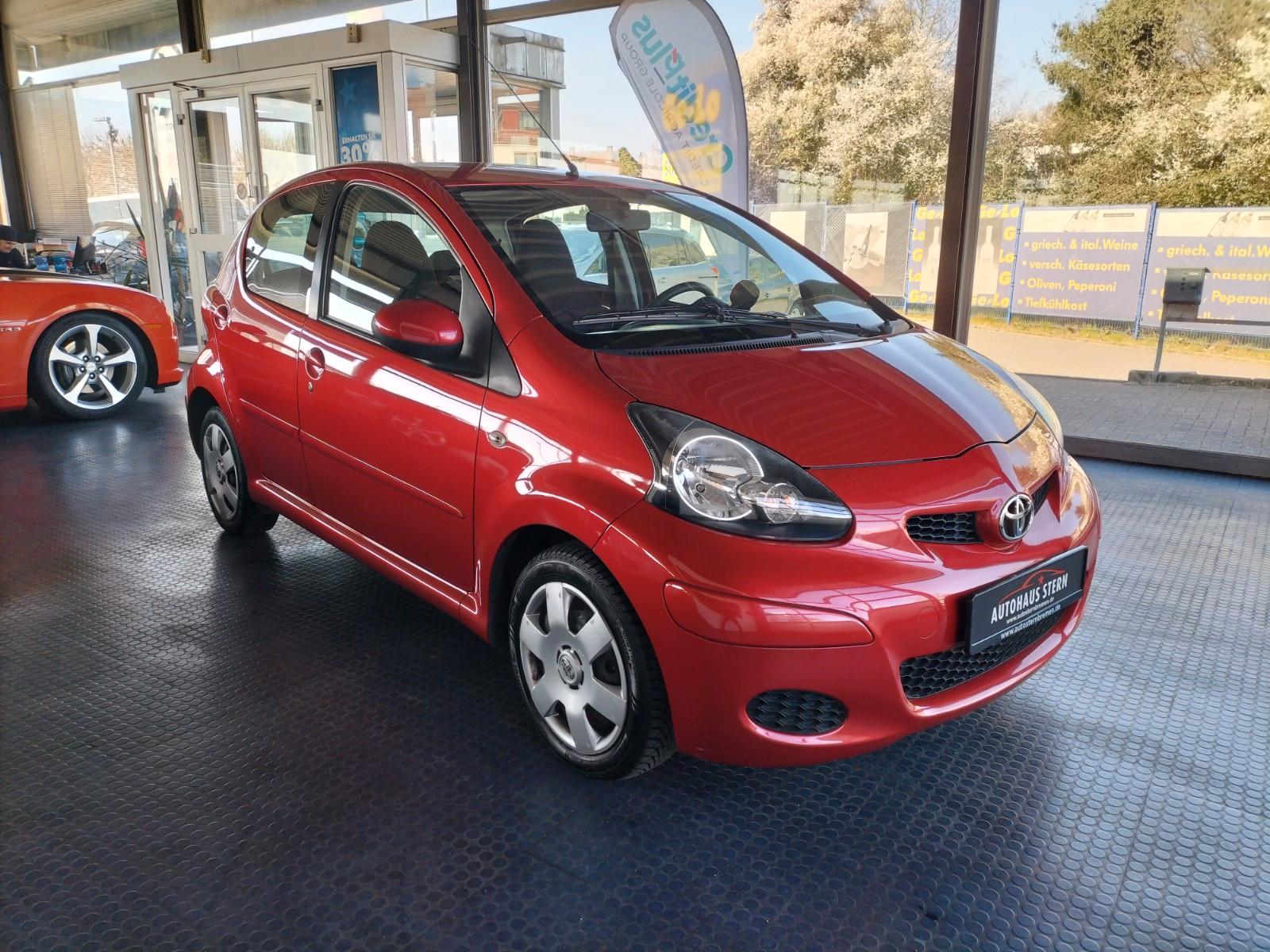 Toyota Aygo AYGO CoolRed