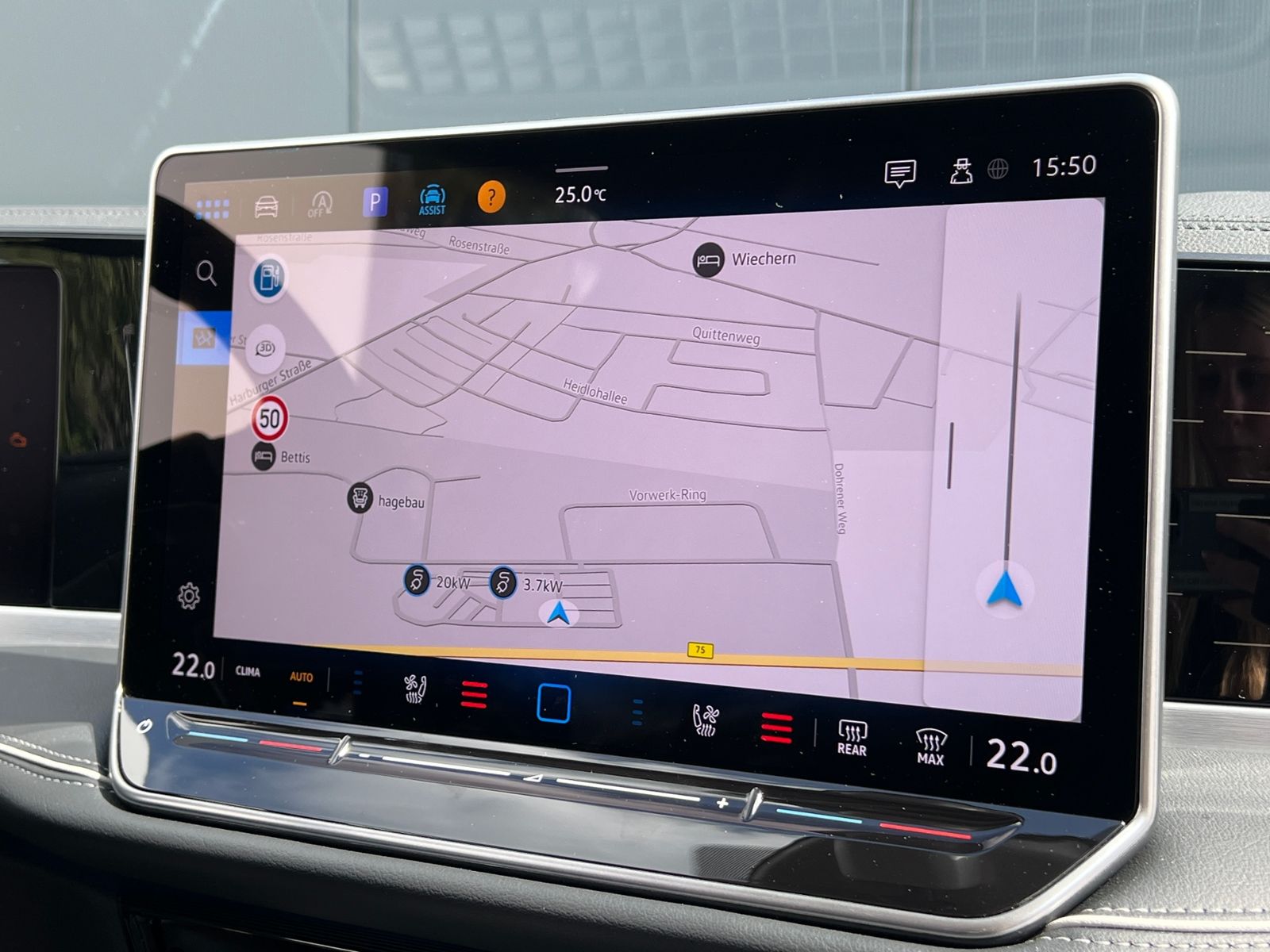 Fahrzeugabbildung Volkswagen Passat Business 2.0 TDI DSG *AHK, LED, Area View