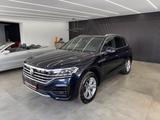 Volkswagen Touareg 3.0 TDI R-Line 4Motion*Keyless*MatrixLED - gebrauchte VW SUV & Geländewagen