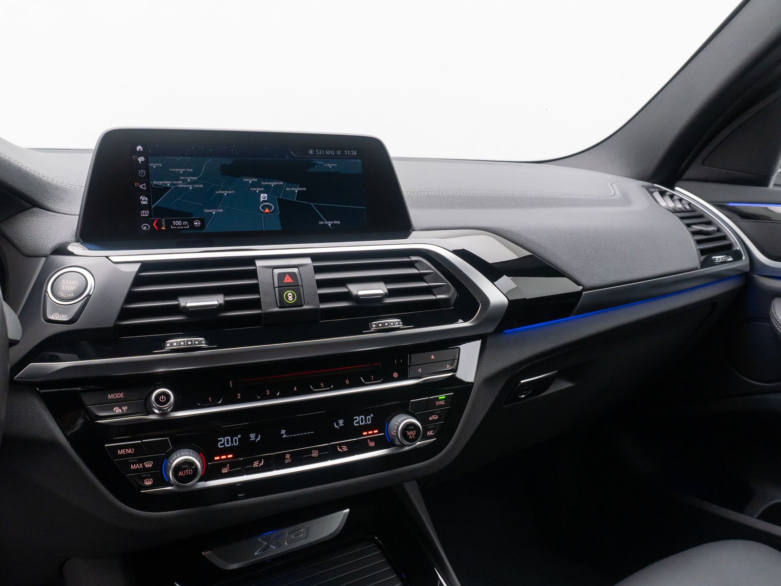 Fahrzeugabbildung BMW X3 xD20i LuxuryLine HUD Kamera Alarm HiFi 21Zoll
