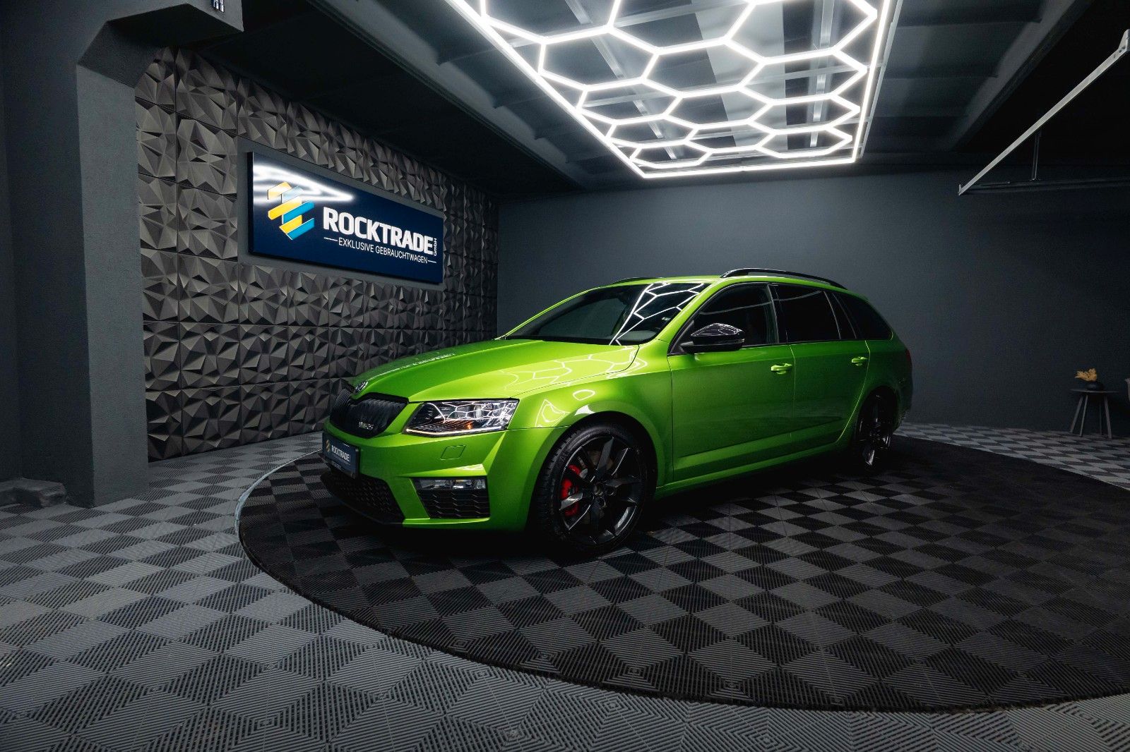 Fahrzeugabbildung SKODA Octavia Combi RS Performance *1.Hand*LED*CarPlay