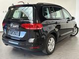 Volkswagen Touran 2.0 TDI DSG CL NAV+LED+V-COCKPIT+AHK+PP - Volkswagen Touran: TDI Dsg