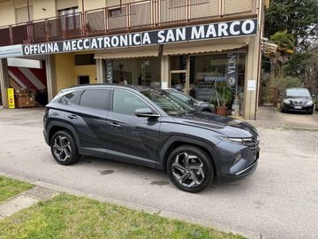 Hyundai TUCSON - 1