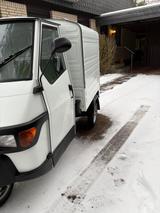 Piaggio Ape 50 mit Kastenaufbau in weiß nur 697 Km - MOFA VON 1 BIS 50 CCM