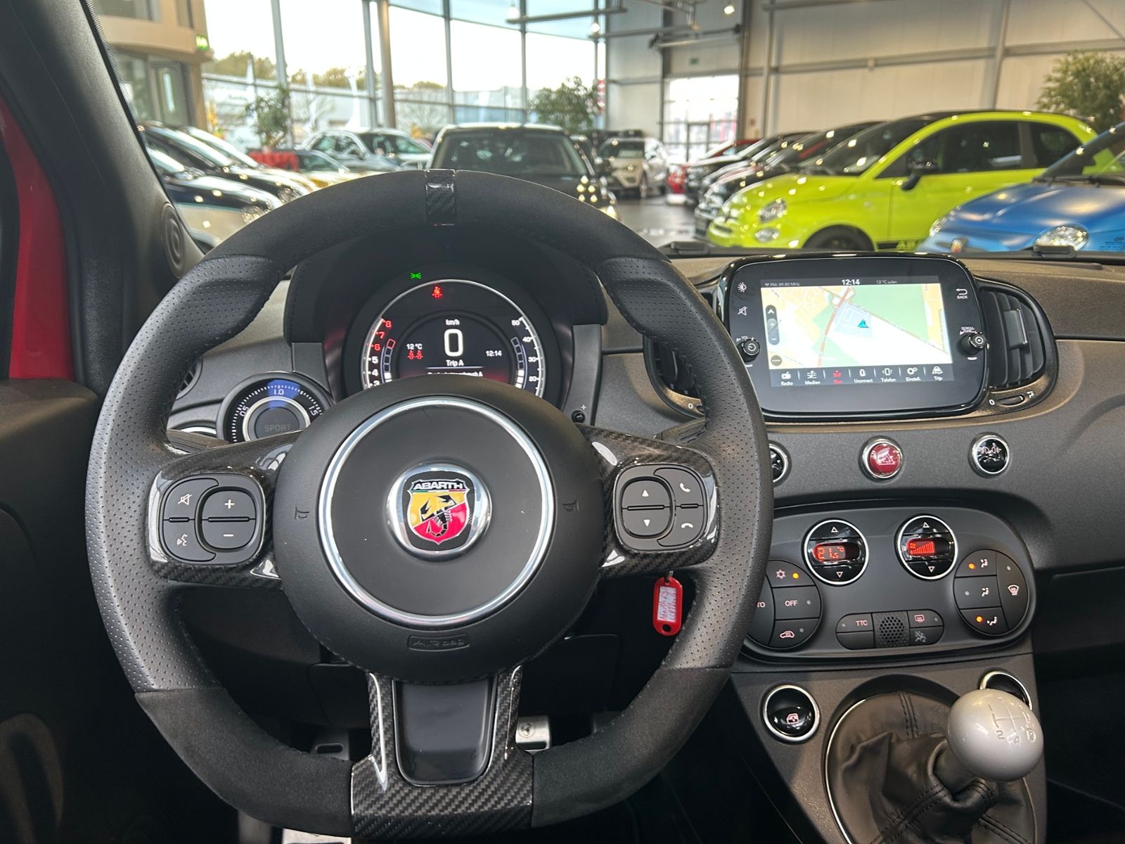 Fahrzeugabbildung Abarth 695 Cabrio BEATS NAVI ALU