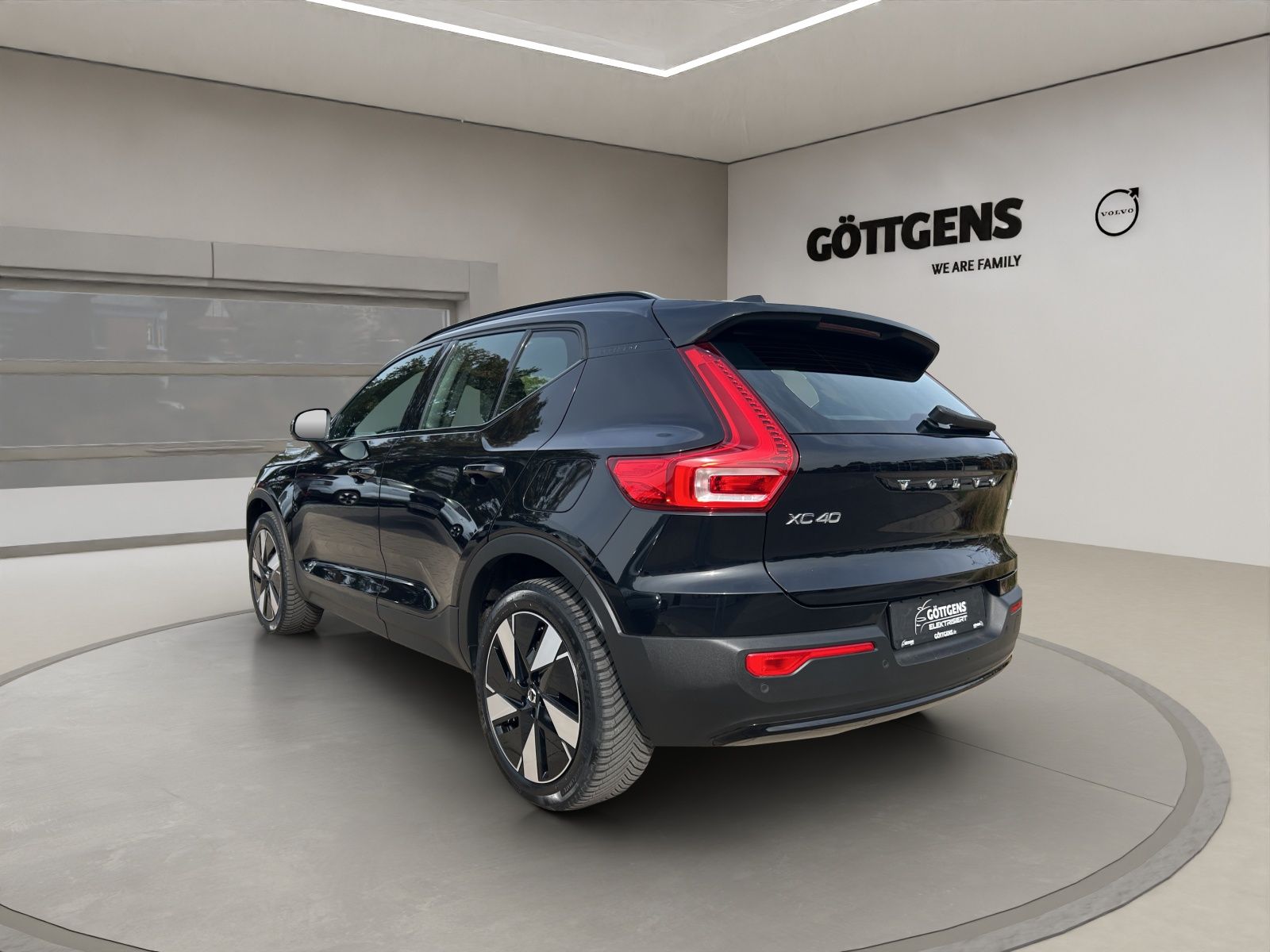 Volvo XC40 Core Recharge Pure Electric LED NAVI LM KAM imagem 3
