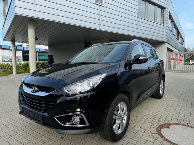 Hyundai ix35 EINPARKHILFE TEMPOMAT FREISPRECH SHZ VOR HI