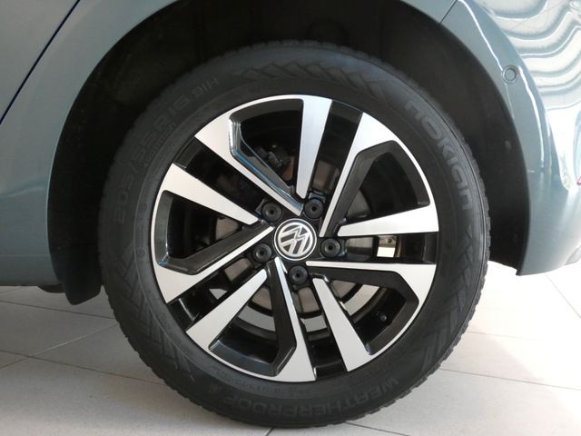 Golf 1.6 TDI IQ.DRIVE STANDHEIZUNG NAVI ACC