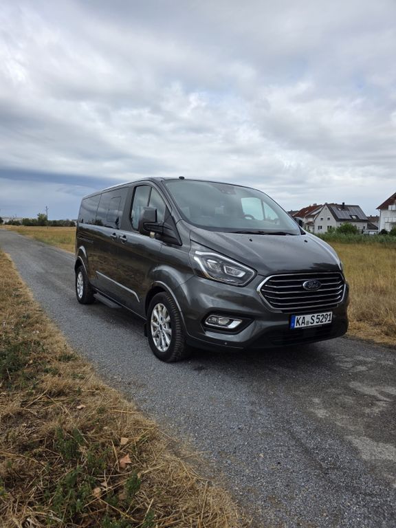 Image of Ford Tourneo Custom