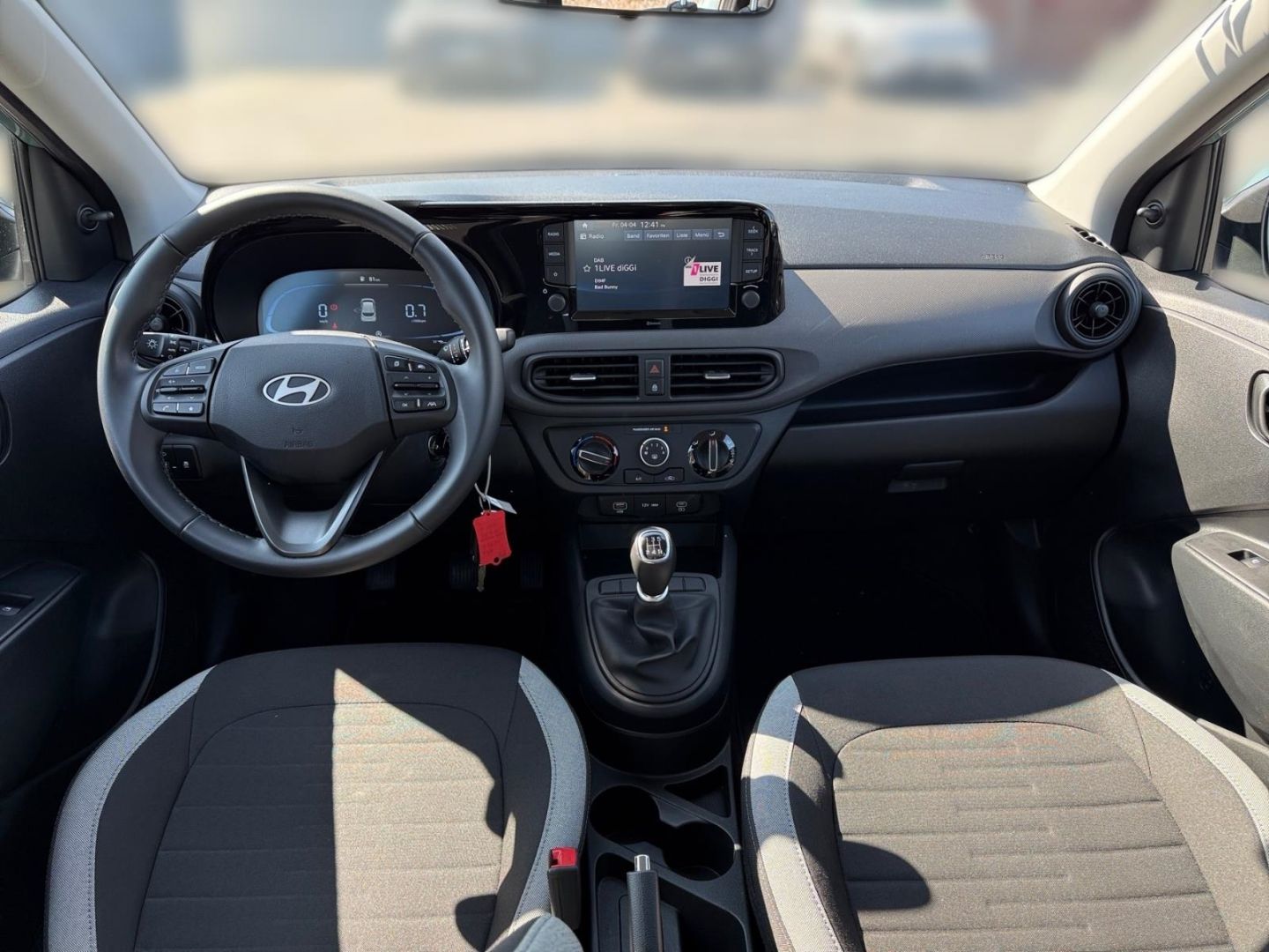 Fahrzeugabbildung Hyundai i10 1.0 Select Ganzjahresreifen Klimaanlage