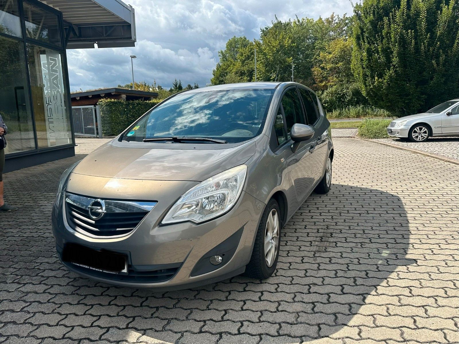 Fahrzeugabbildung Opel Meriva B Edition