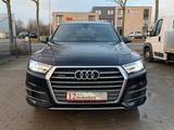 Audi Q7 3.0 TDI  S line Xenon+ Memory 7-Sitze *PANO* - Audi Q7: Geländewagen