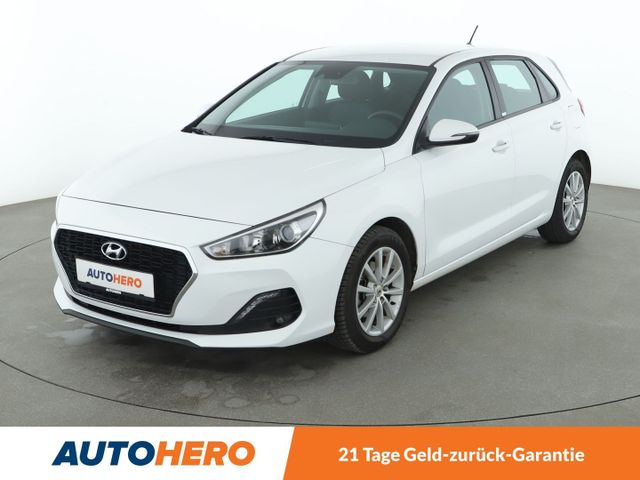 Hyundai i30 1.4 MPI Select*TEMPO*PDC*SHZ*KLIMA*GARANTIE*