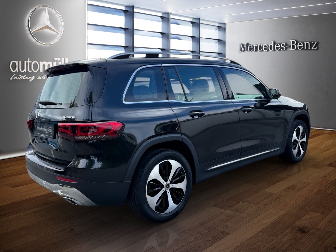 Fahrzeugabbildung Mercedes-Benz GLB 220 d 4m PROGRESSIVE+PANO+DIST+LED+CARPL+4WD