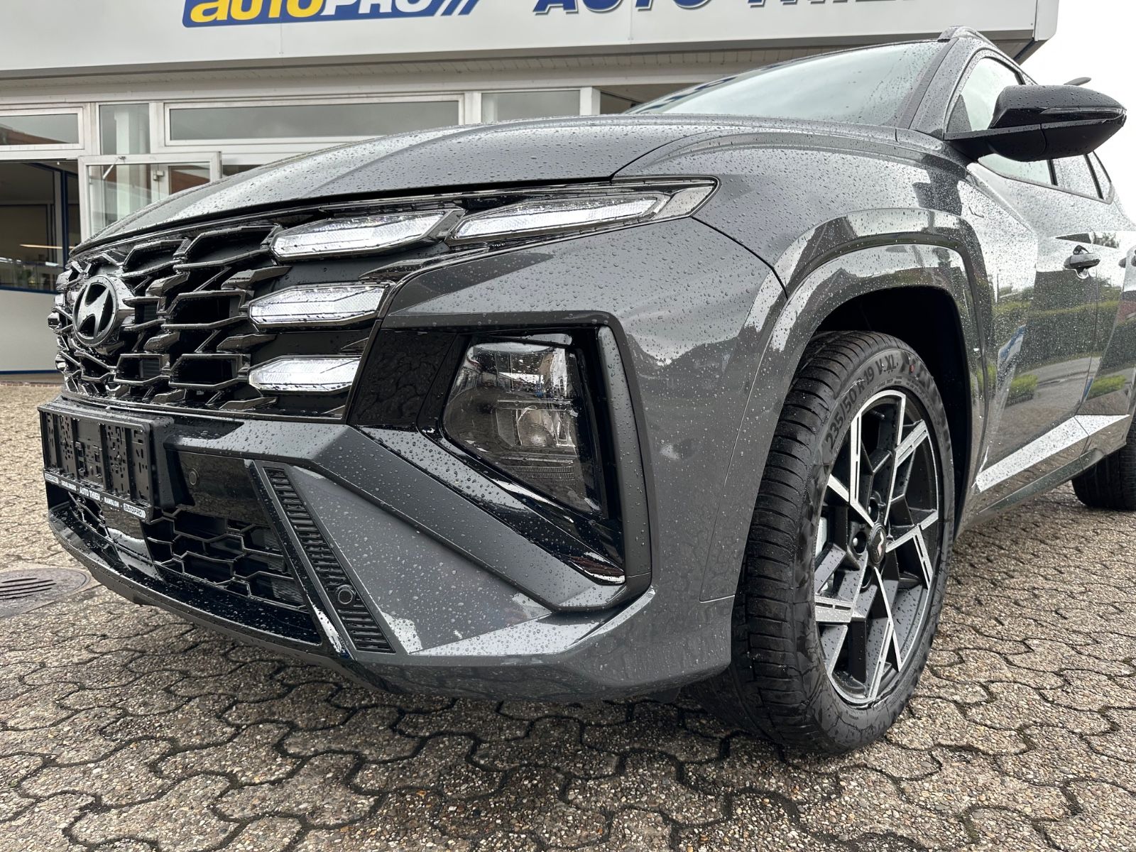 Fahrzeugabbildung Hyundai Tucson N-line T-GDi DCT 4x4 Pano/Navi/Shzg./ACC