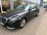 Mercedes-Benz Mercedes  Benz 350 D - Mercedes-Benz 350 mit Diesel-Antrieb