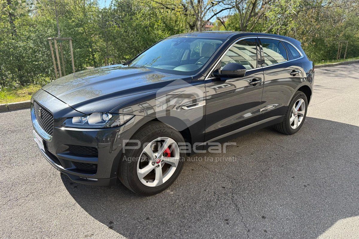 JAGUAR F-Pace