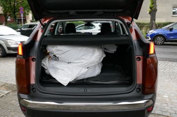 Fahrzeugabbildung Peugeot 3008 Active, Navi, PDC vo+hi