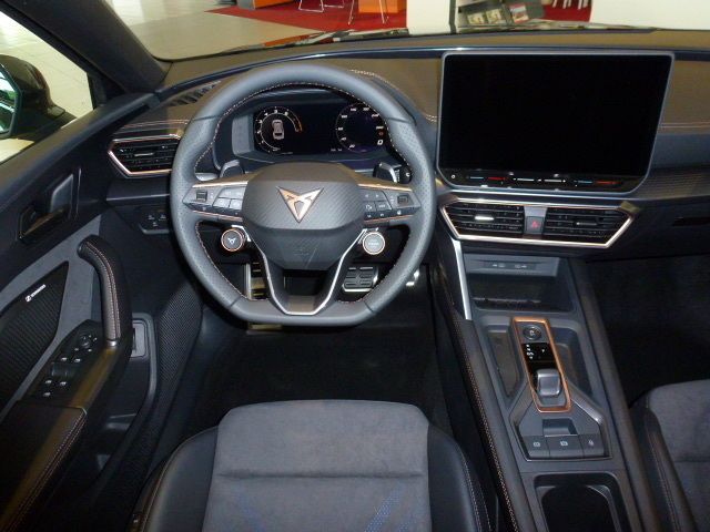 Fahrzeugabbildung CUPRA Leon Sportstourer 1.5 eTSI DSG