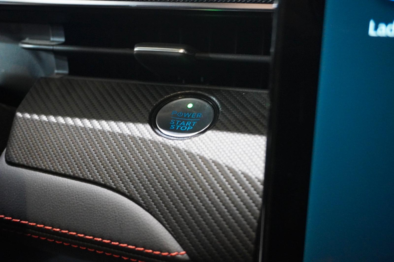 Ford Mustang Mach-E PREMIUM AWD 99KWH NAVI/360°/AHK