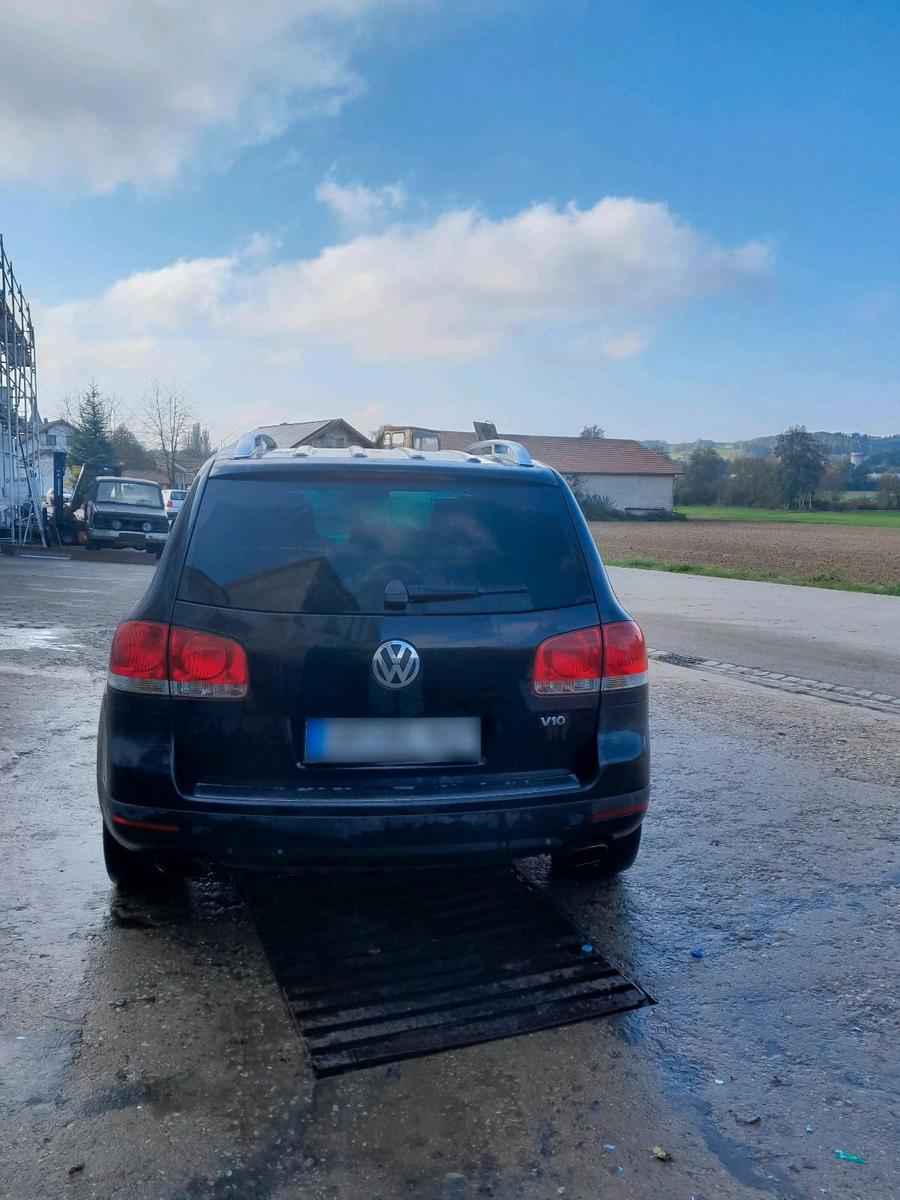 Volkswagen Touareg 2006 — двигун 315 HP (232kW)