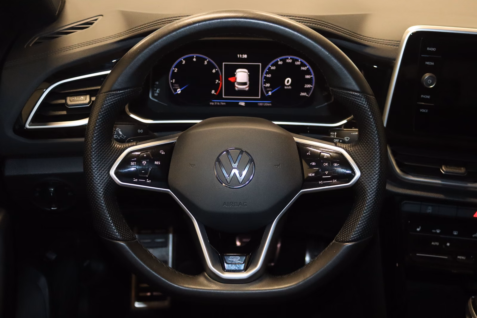 Volkswagen T-Roc 2.0 TSI DSG 4M. R-Line-NAV-IQ-VIRT.-AHK-, миниатюра 13