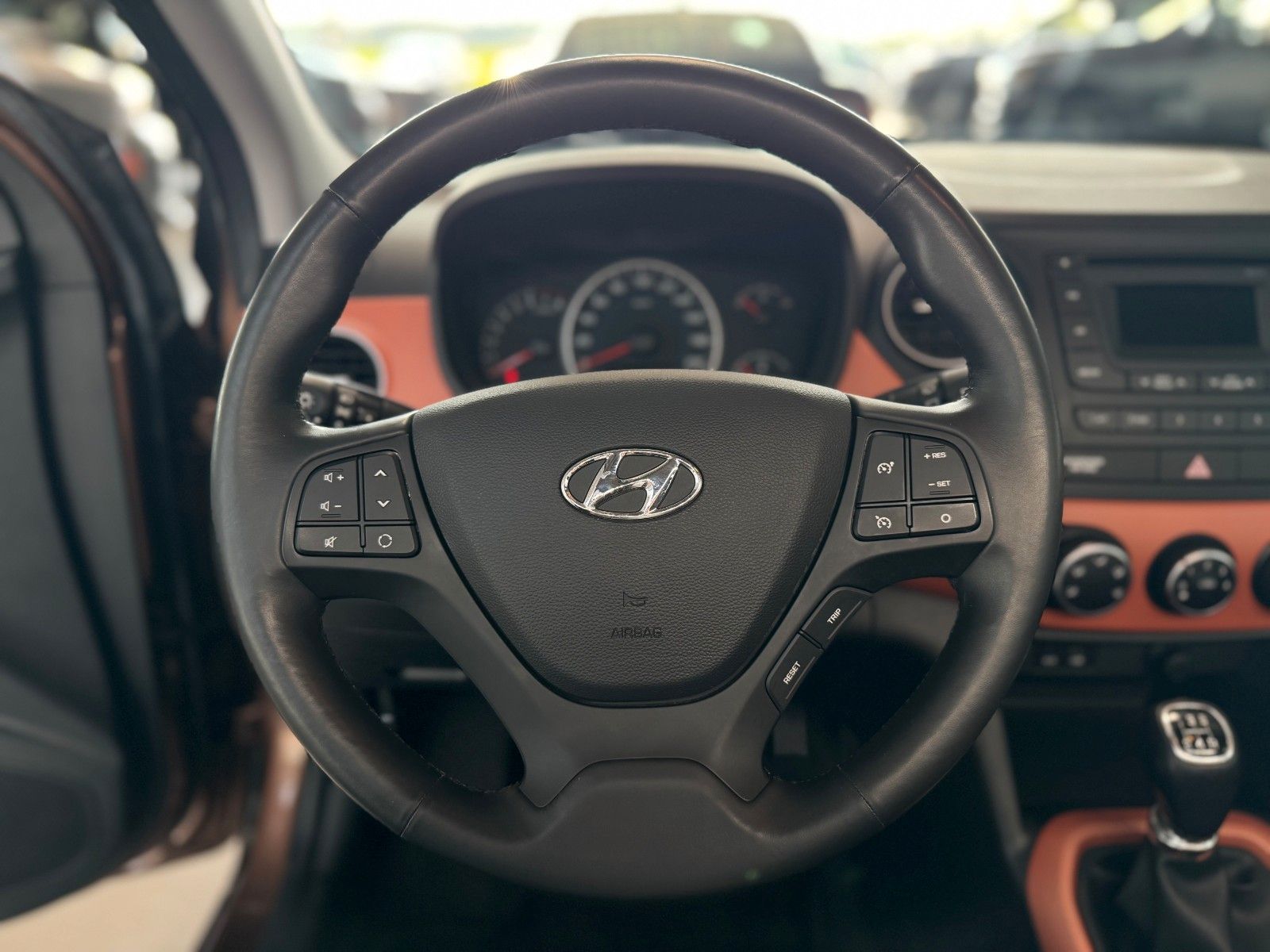 Fahrzeugabbildung Hyundai i10 1.0 Trend  Klima Sitzheizung Allwetterreifen