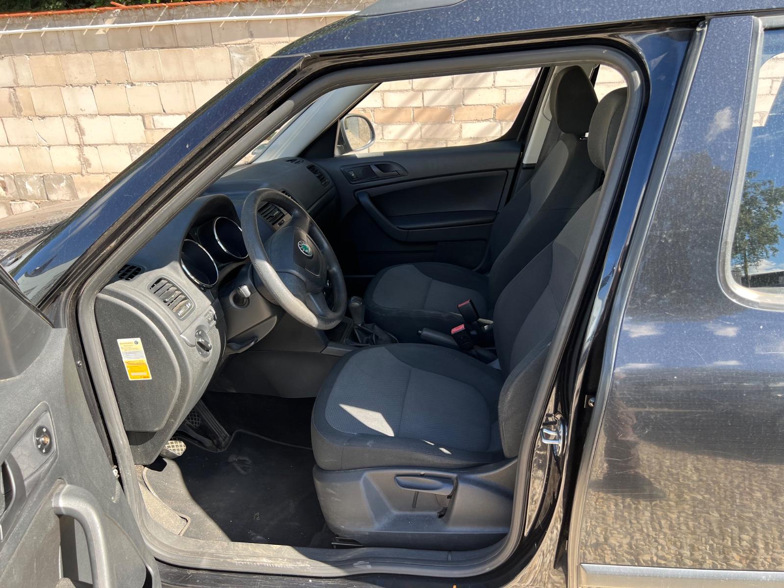 Skoda Yeti 2012 — photo 10