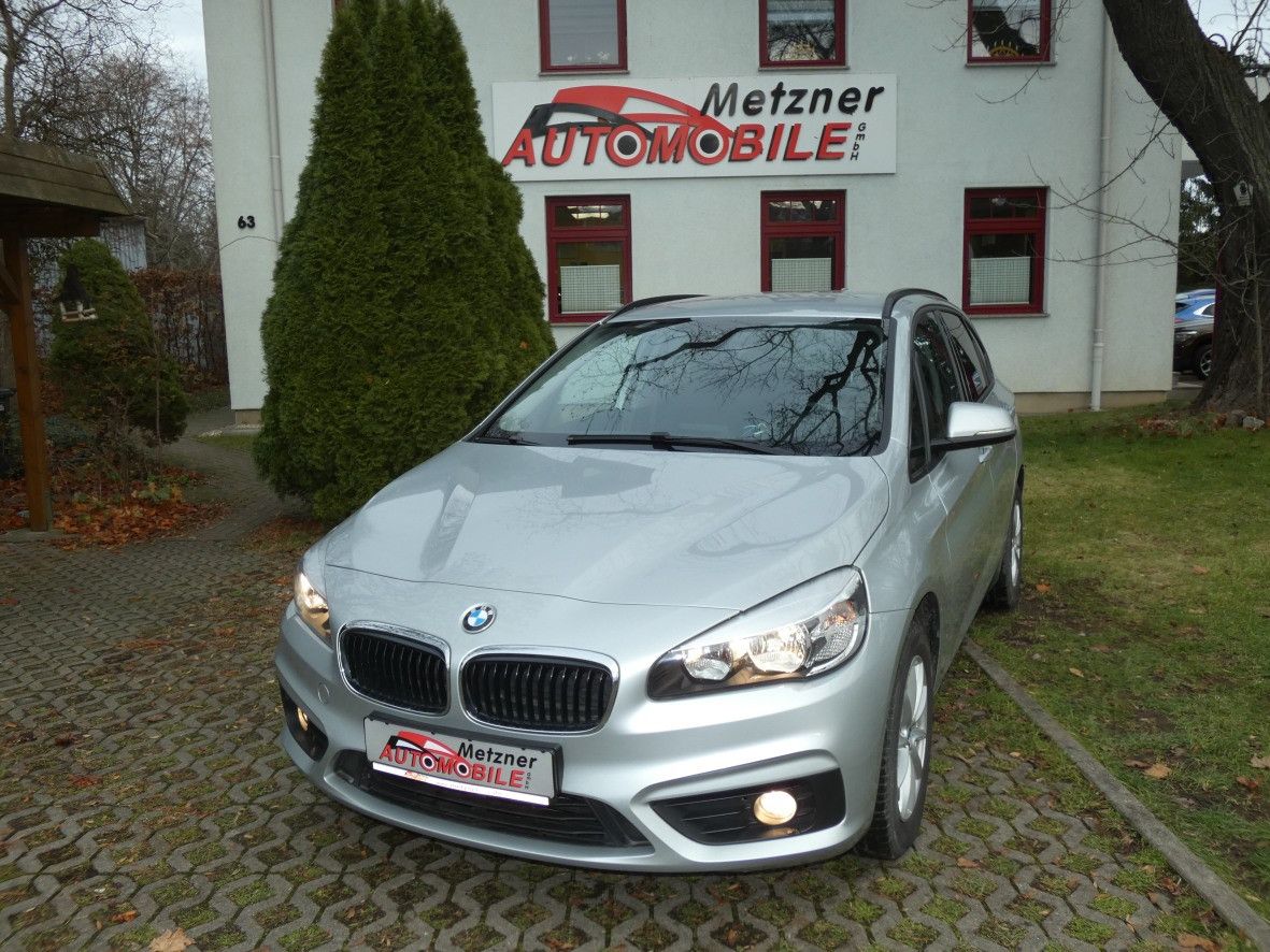 BMW 216