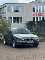BMW E39 528i Handschalter - BMW 528: E39 528i