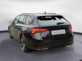 Skoda Octavia Combi 2.0 TDI DSG Sportline AHK/HUD/NAVI - Skoda Octavia: Combi Sport