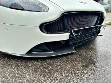 2015 Aston Martin V12 VANTAGE 缩略图 38