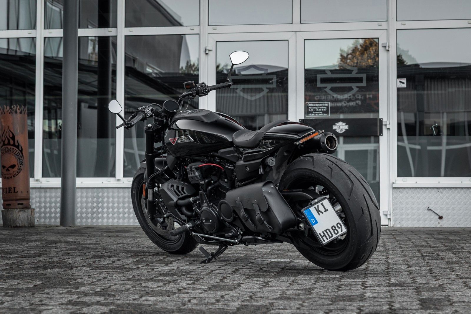 Fahrzeugabbildung Harley-Davidson SPORTSTER S RH1250S MY25 - HD KIEL UMBAU- 1.Hand