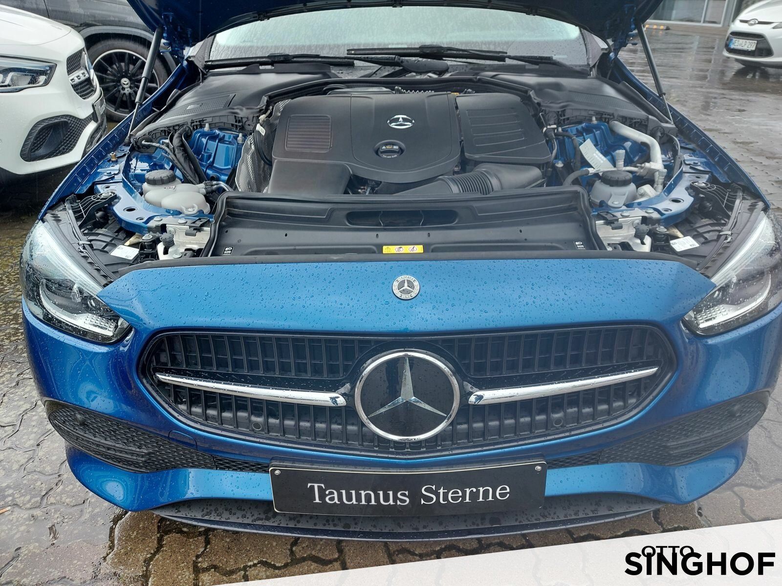 Fahrzeugabbildung Mercedes-Benz C 300 Avantgarde +Night+ LED digital+Distronic+