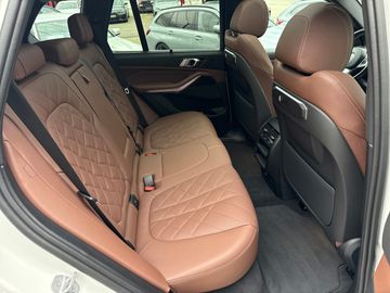 BMW X5 xDrive30d M Sportpaket HiFi DAB Pano.Dach