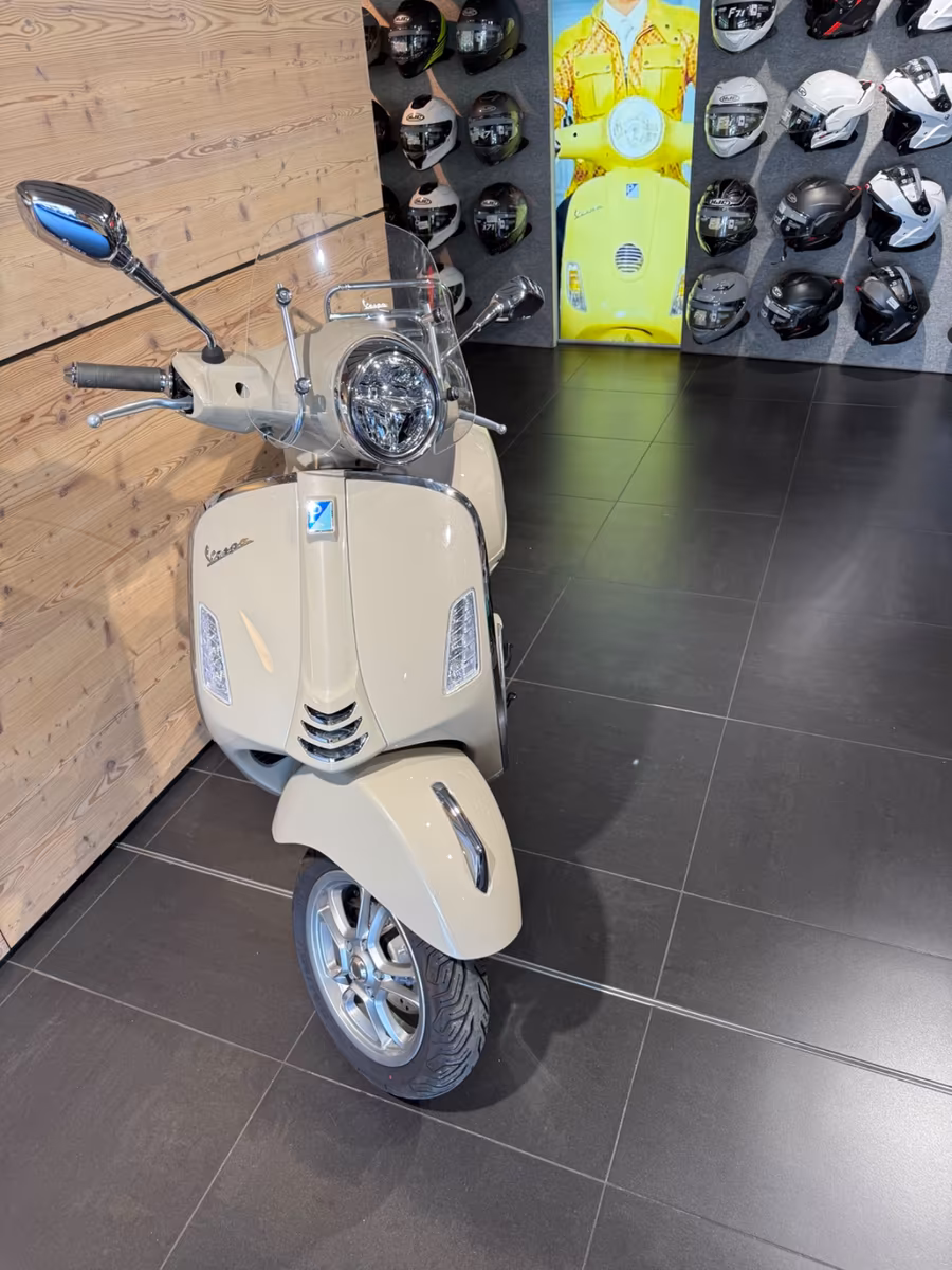 Vespa GTS 125 Classic