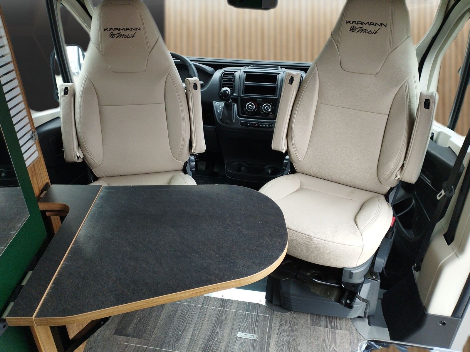 Fahrzeugabbildung Karmann Dexter DE 600 Alufelgen, Automatik, Klima