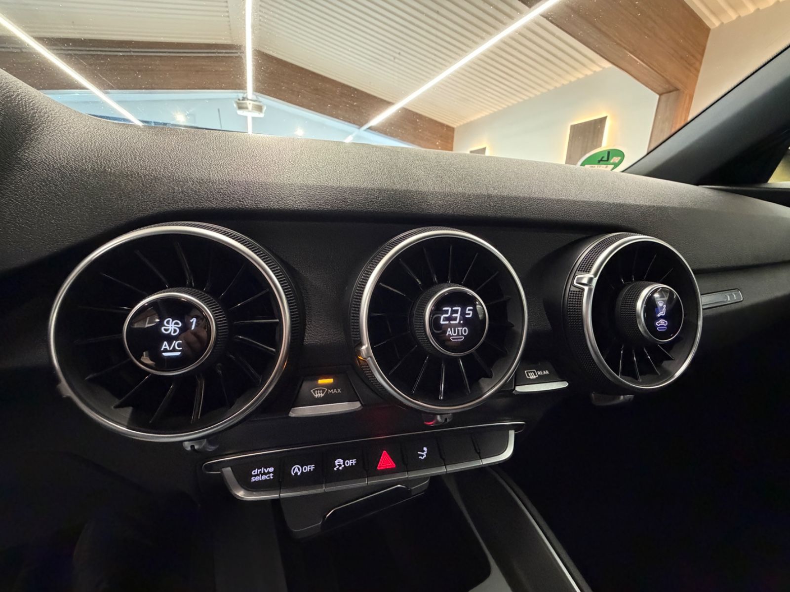 Audi TT Roadster 1.8 TFSI*Visual Cockpit* foto 13