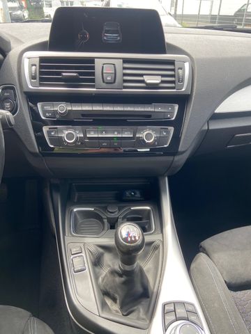 Fahrzeugabbildung BMW 116 1 Limousine 5-trg. 116 d M Sport, NAVI, LED