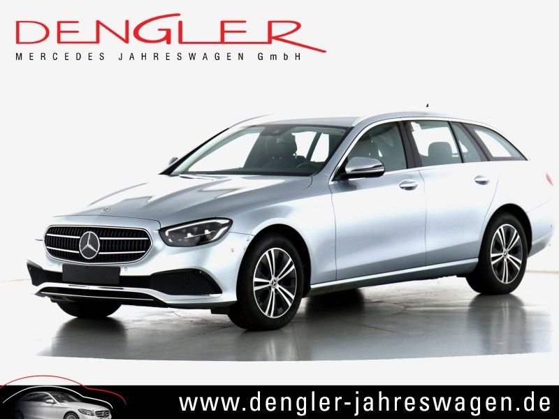 Image of Mercedes-Benz E 220