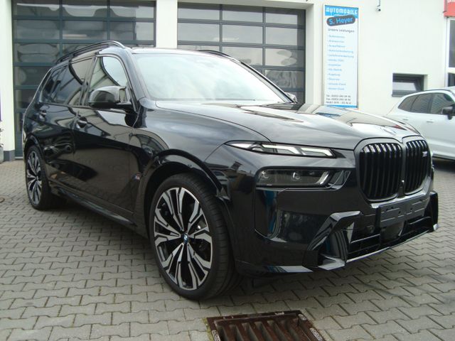 BMW X7 M60