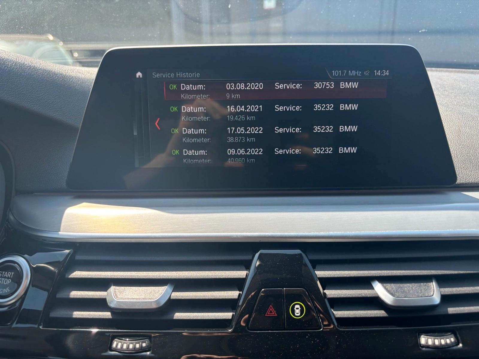BMW 520 d T Luxury Steptronic LED*NAV*SHZ*CAM*AHK, миниатюра 20