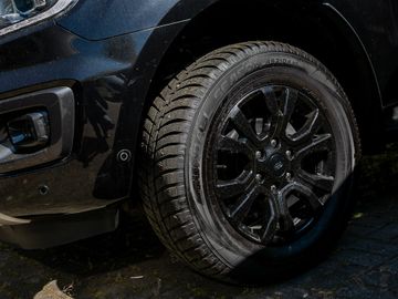 Ford Ranger Wildtrak Doppelkabine 4x4 Leder Kamera
