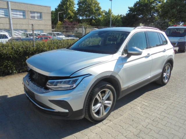 Volkswagen Tiguan Life 4Motion