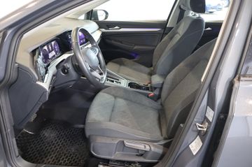 Volkswagen Golf - 11