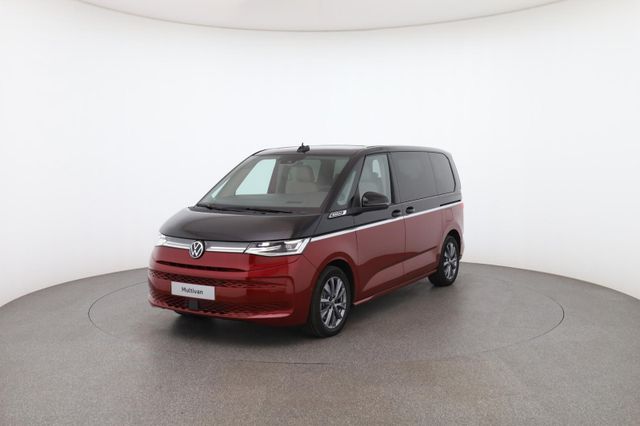 Volkswagen T7 Multivan Style TSI