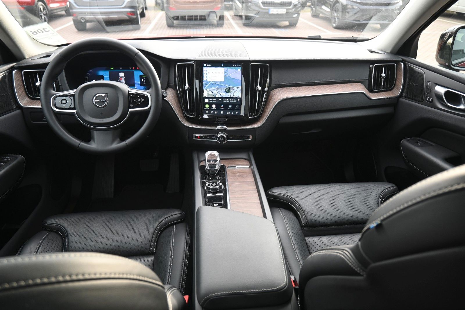 Fahrzeugabbildung Volvo XC60 T8 Ultimate Dark AWD*AHK*HUD*Pano*Massage*