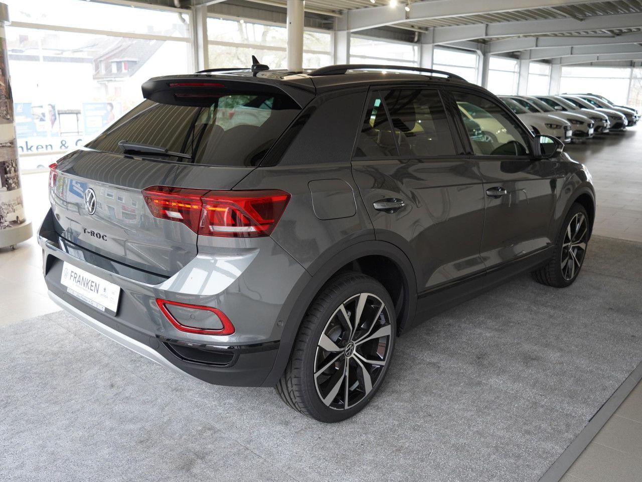 Volkswagen T-Roc 2.0 TDI Style Black Style IQ AHK KAMERA foto 4