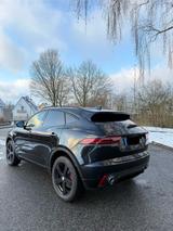 Jaguar E-Pace D240 R-DYNAMIC SE 4WD Auto R-DYNAMIC SE - Jaguar E-Pace R-DYNAMIC-S