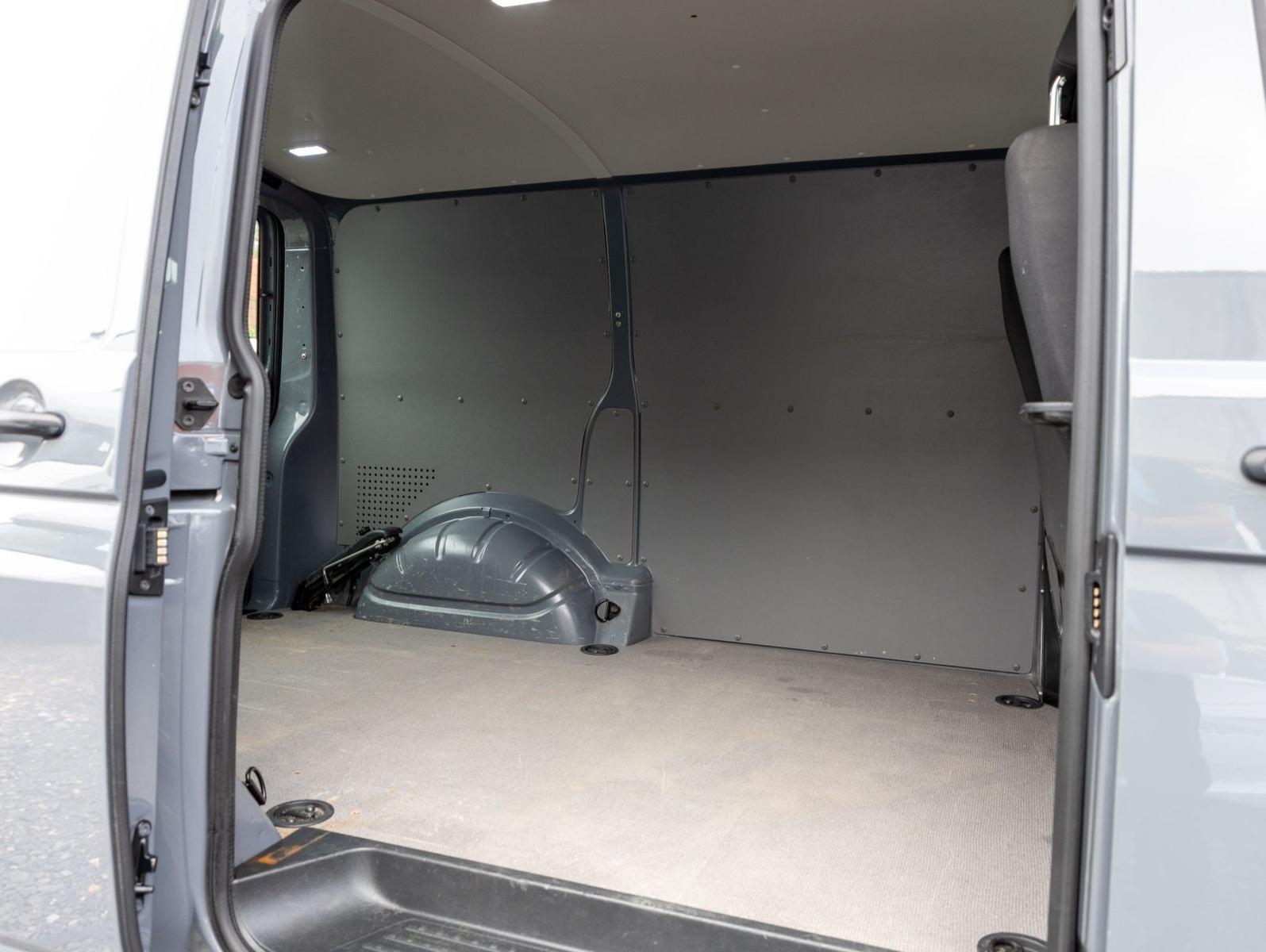 Volkswagen T6.1 Kasten kR 2.0TDI DSG LED EPH DAB CarPlay AH